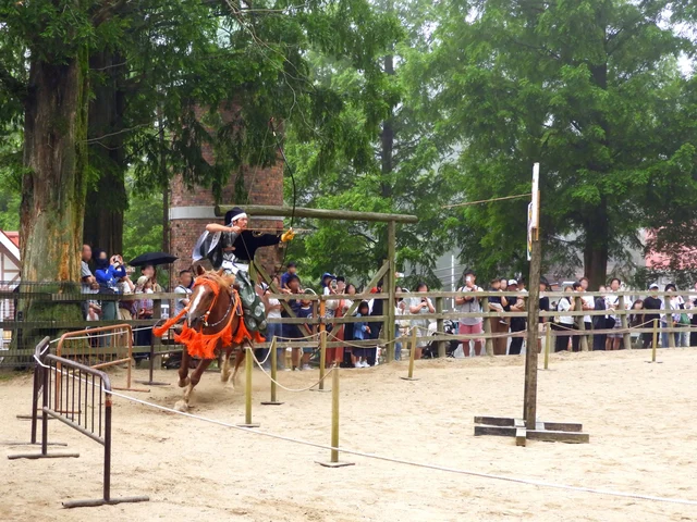 六甲山牧場で挑戦！流鏑馬体験