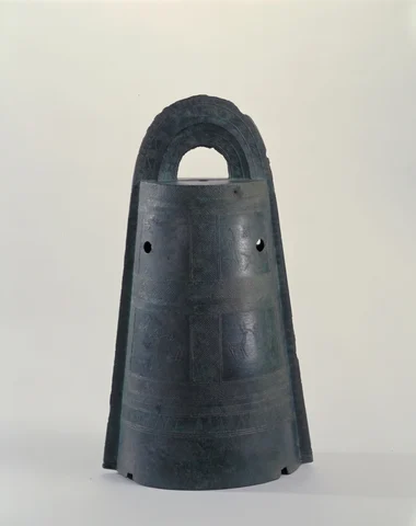 専用　江戸時代古銅武者盛上彫大煙管165g 約31㎝東Y7-0410☆2Fタニト 131010_406630999755109464807_9